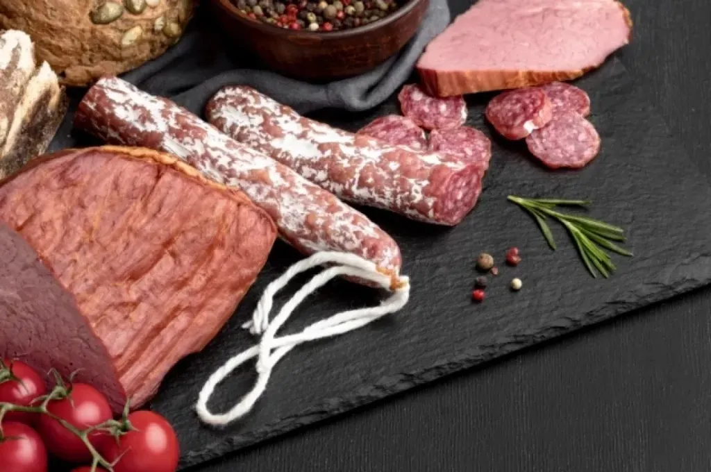 В аэропорту Челябинска изъяли около 400 кг продуктов