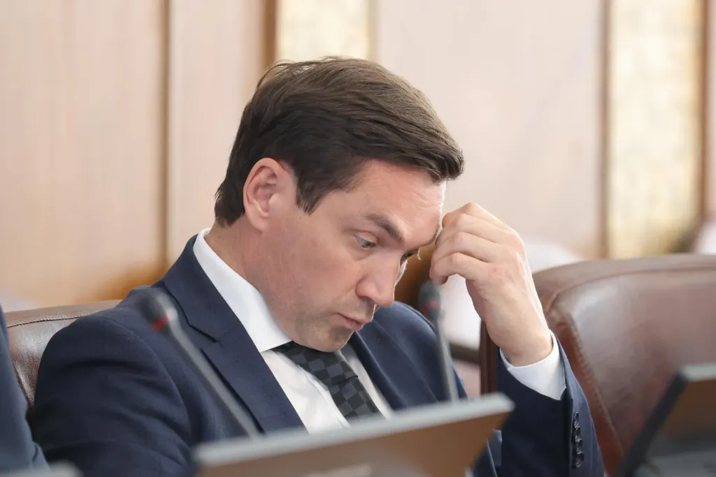 Мэру Челябинска планируют ежеквартальную доплату из бюджета области