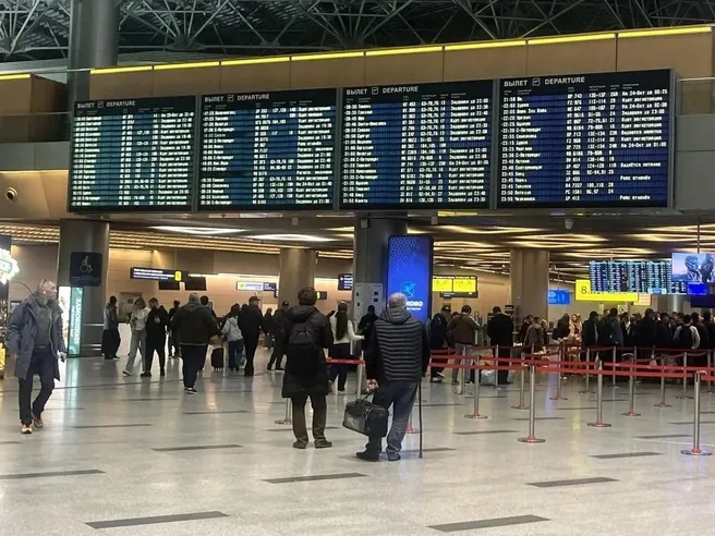 Восемь рейсов между Москвой и Челябинском отменили в субботу